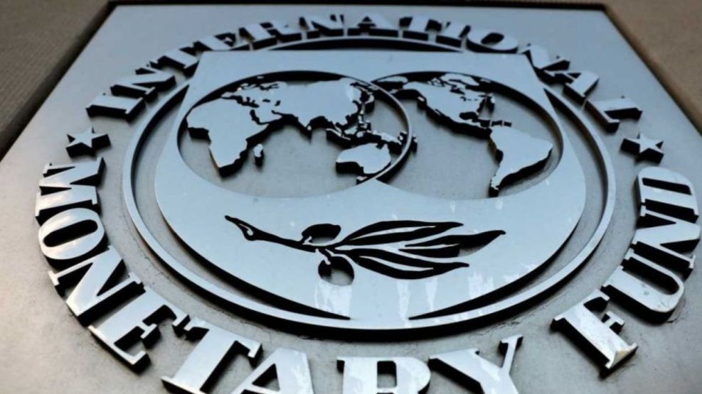 Texto alternativo: Reunión del FMI para revisión de acuerdo con Argentina el 31 de enero.